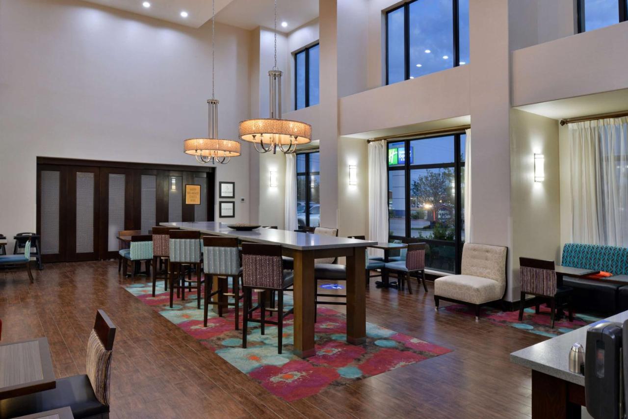 Hampton Inn And Suites Hutto Exterior foto